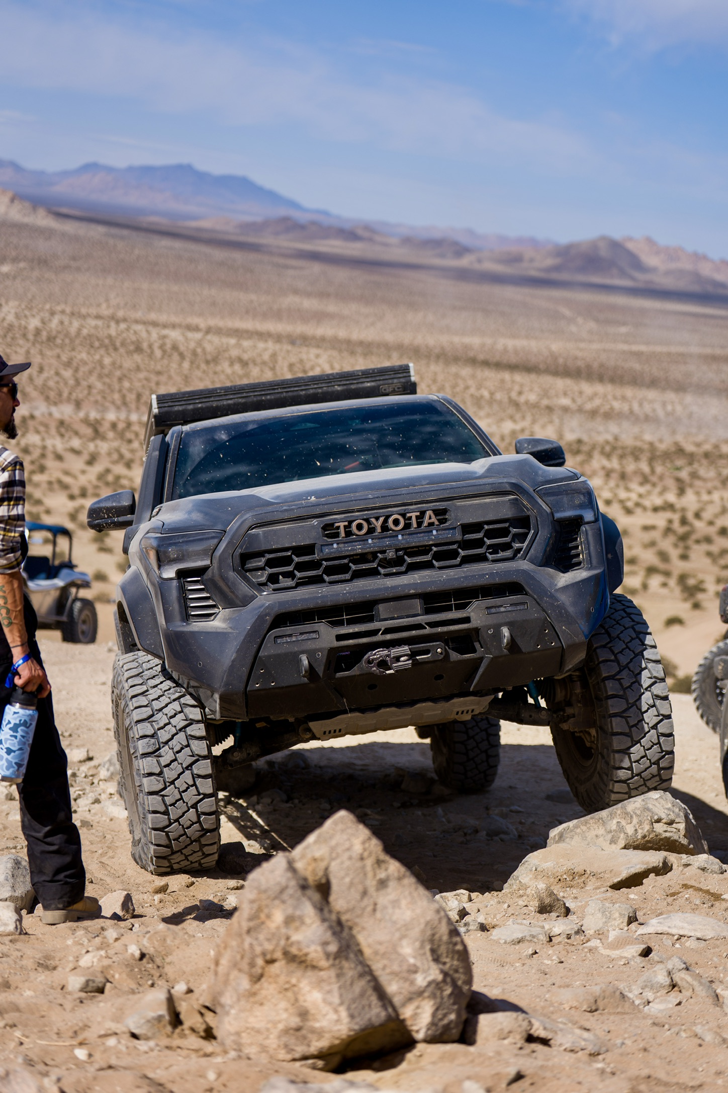 Trailhunter on the rocks — CBI Covert taking hits at KOH